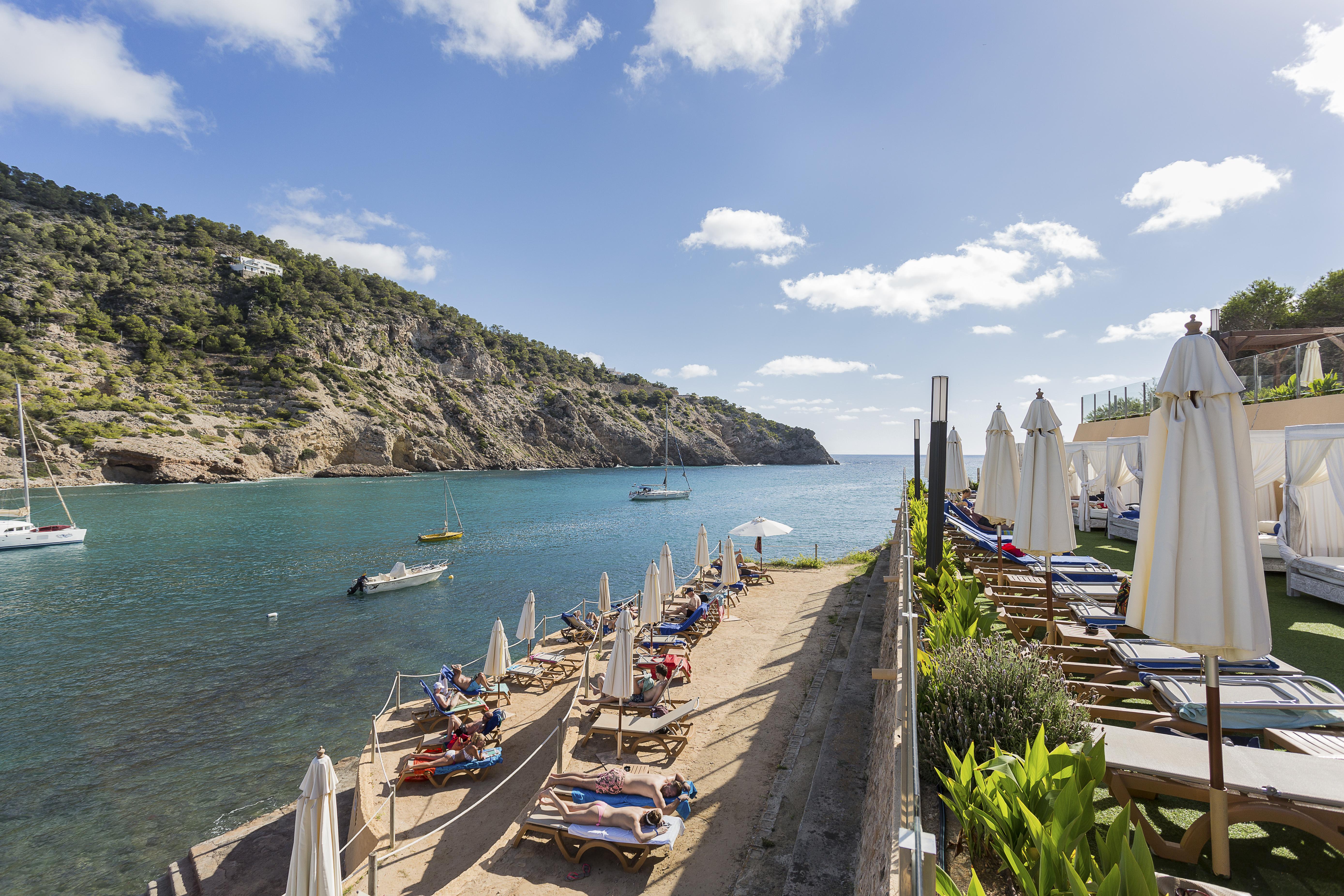 Palladium Hotel Cala Llonga - Adults Only Eksteriør billede