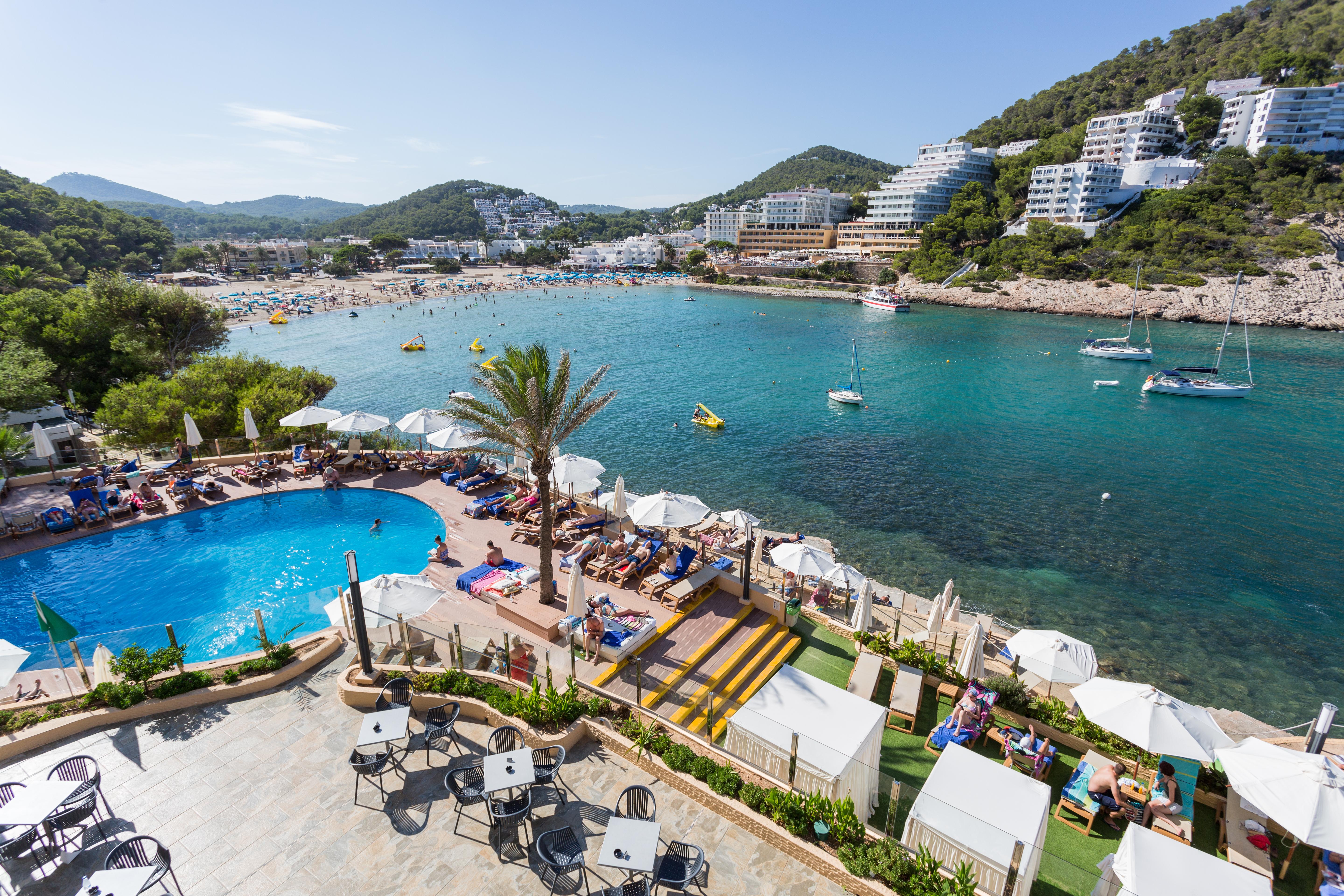 Palladium Hotel Cala Llonga - Adults Only Eksteriør billede