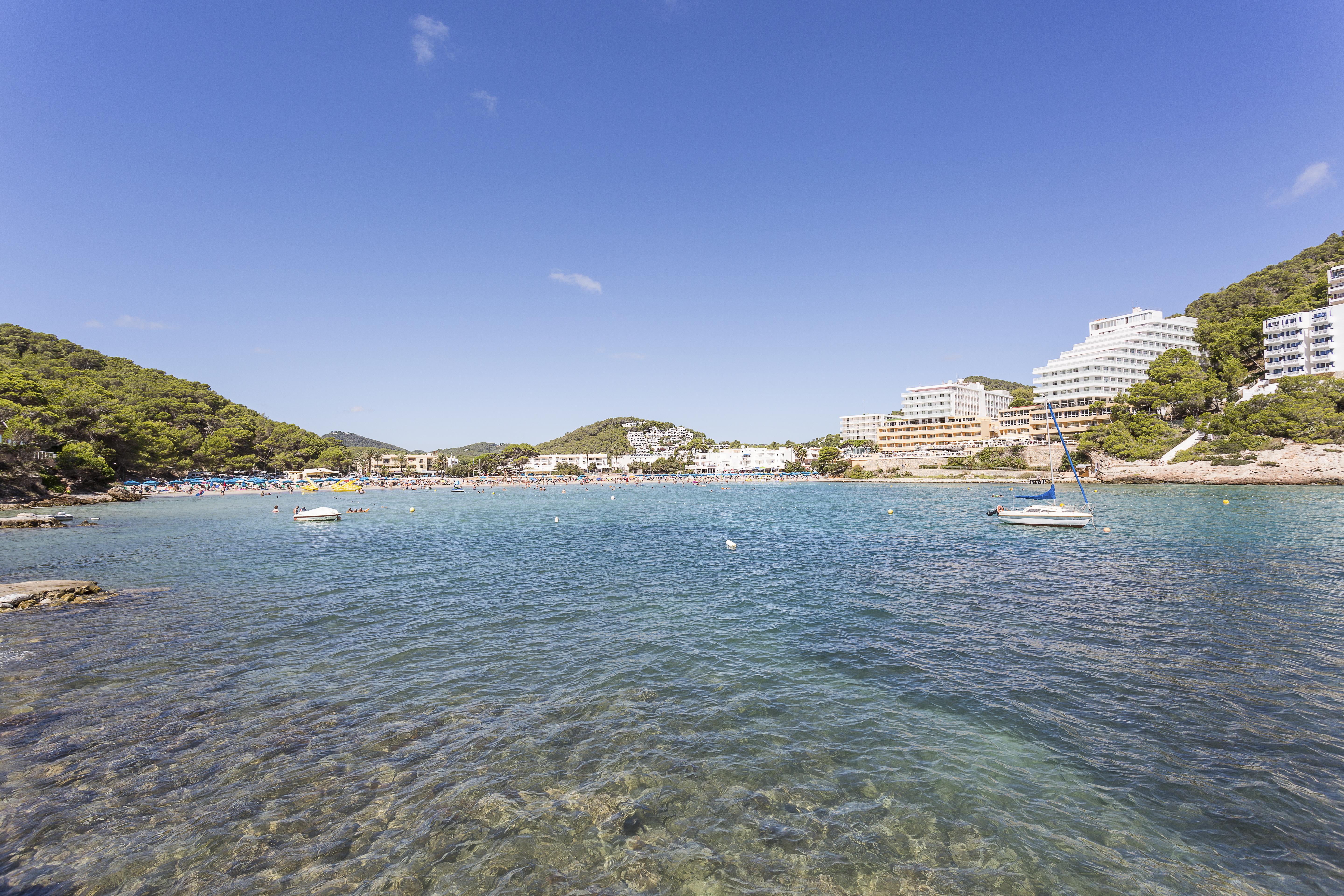 Palladium Hotel Cala Llonga - Adults Only Eksteriør billede