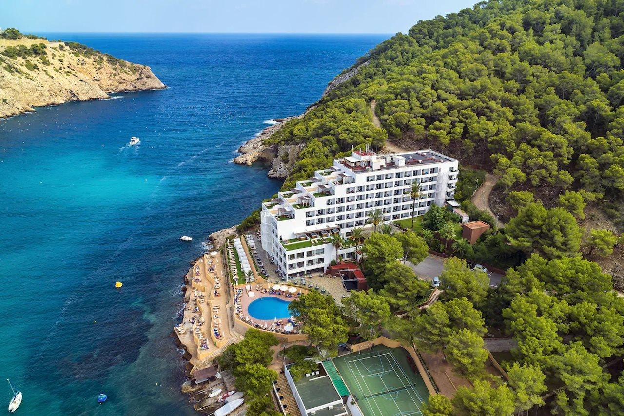 Palladium Hotel Cala Llonga - Adults Only Eksteriør billede