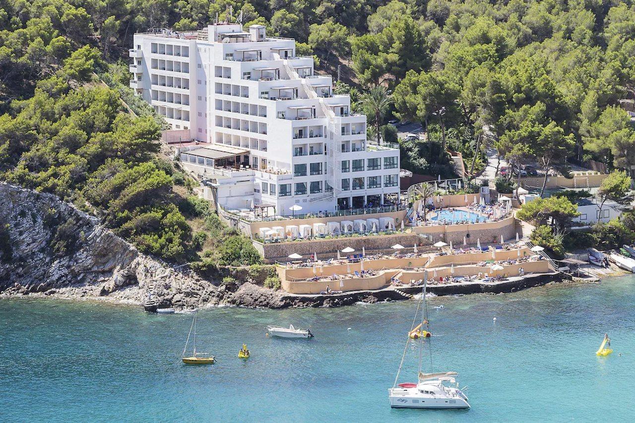 Palladium Hotel Cala Llonga - Adults Only Eksteriør billede
